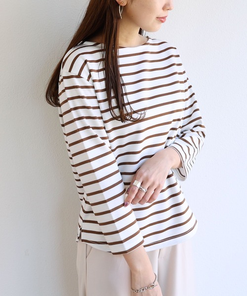 andme(アンドミー)の「ポンチ長袖ボートネックトップス(Tシャツ/カットソー・レディース・ブラック/オフホワイト/ライトベージュ/ネイビー/グレー系その他/ホワイト×ブラック/ベージュ系その他/ラベンダー/パープル系その他/ピンク/ホワイト系その他・M/L)」の4枚目の写真