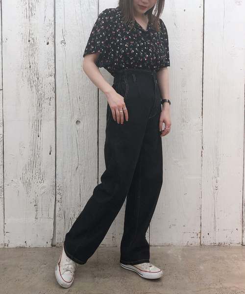 one after another NICE CLAUP(ワンアフターアナザーナイスクラップ)の「バックレースアップデニムパンツ(デニムパンツ・レディース・ブラック/ブルー/ネイビー・SMALL/MEDIUM)」の5枚目の写真