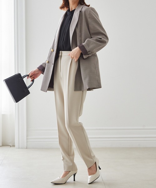 RANAN（ラナン）の「ウォッシャブル　タックテーパードパンツ(セットアップ対応)（スラックス・レディース・グレー系その他/ブラック/ブラウン/ネイビー/ベージュ系その他・M/3L/L/LL）」の21枚目の写真