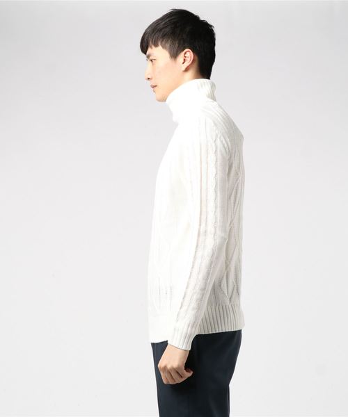 THISIS（ディスイズ）の「アラン編み タートルネックセーター（ニット/セーター・メンズ・ホワイト/ブラック/ネイビー/グレー/ブルー/ワインレッド/ホワイト系その他7/ブラック系その他/ベージュ・MEDIUM/LARGE/SMALL/X-LARGE）」の10枚目の写真