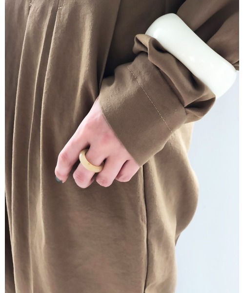 TODAYFUL(トゥデイフル)の「ストーンプレーンリング(リング・レディース・ブラック/ブラウン/ベージュ・FREE)」の8枚目の写真