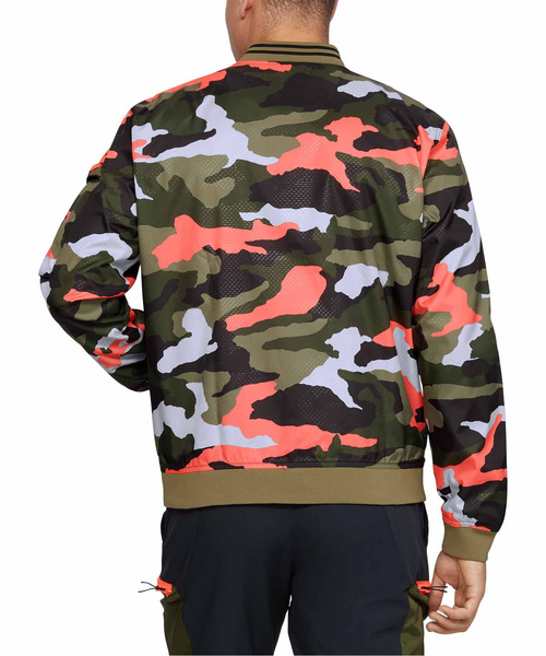 アンダーアーマー✨Under Armour 迷彩 軟式袋付き　カモフラ アンダーアーマー カモフラ 迷彩 軟式用グラブ