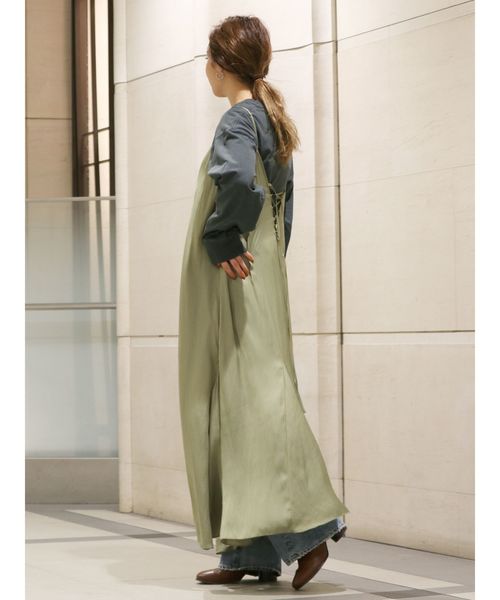 Ungrid(アングリッド)の「ヴィンテージサテンキャミワンピース(ワンピース・レディース・パープル/ブラウン/グリーン・FREE)」の12枚目の写真