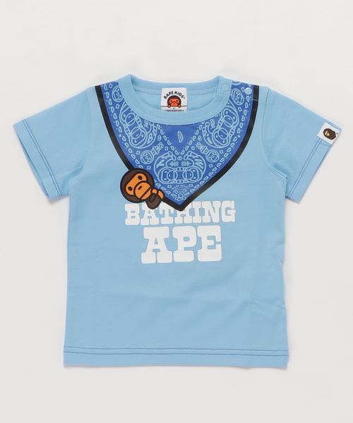 A BATHING APE(アベイシングエイプ)の「BABY MILO BANDANA PRINT TEE KB(Tシャツ/カットソー・キッズ・サックスブルー/ピンク/イエロー・80)」の2枚目の写真