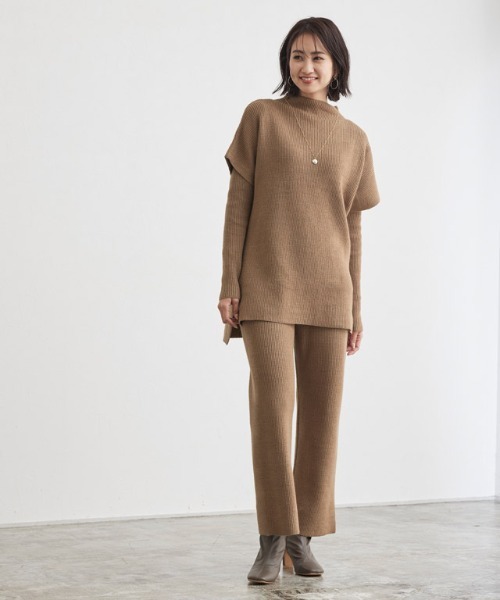 レイヤードニットセットアップ