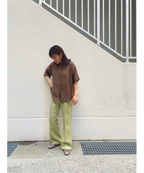 AZUL by moussy（アズールバイマウジー）の「BACK RIBBON SHEER BLOUSE/バックリボンシアーブラウス（シャツ/ブラウス・レディース・ブラック/ブラウン/カーキ・SMALL/MEDIUM）」の6枚目の写真