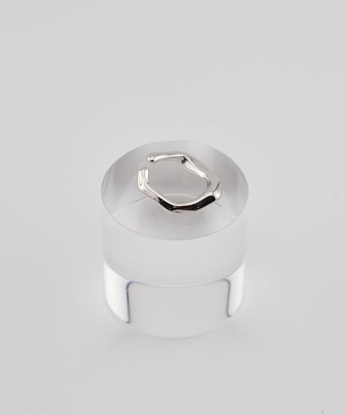 BROTHERHOOD(ブラザーフッド)の「【earyear】メタルフープ片耳イヤーカフ3(イヤーカフ・レディース・C/シルバー/B/J/I/H/D/ゴールド/F/G/E/A/Y/Z/V/W/X/P/Q/R/S/T/U/M/N/O/K/L・FREE)」の1枚目の写真