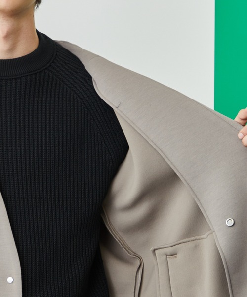 UNITED TOKYO（ユナイテッドトウキョウ）の「ダブルフェイスVネック