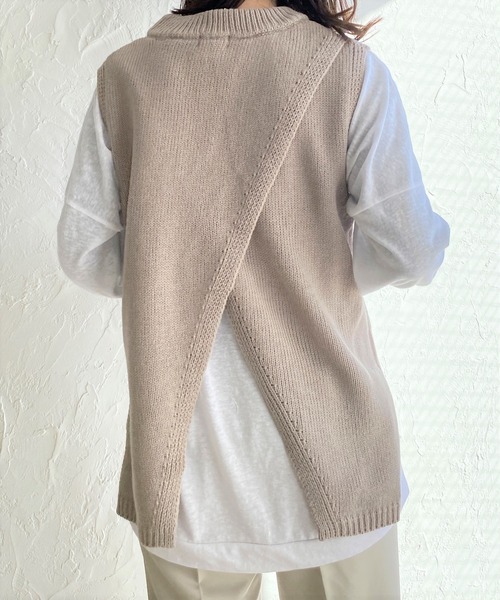 She's Closet（シーズクローゼット）の「モックネックバッククロス