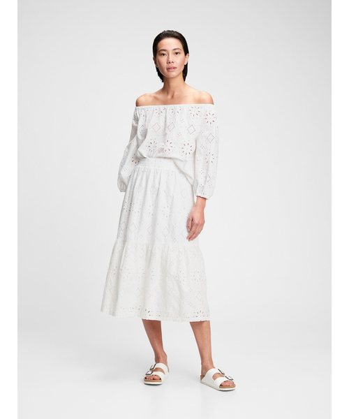 GAP（ギャップ）の「オフショルダー アイレット トップス（シャツ/ブラウス・レディース・ホワイト/ブルー/ブラック・S/M/XS/L/XXS）」の6枚目の写真