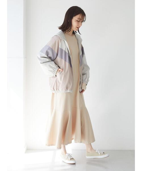 Sugar spoon（シュガースプーン）の「・SUGAR SPOON スソラッフルワンピース＊（ワンピース・レディース・ブラック/ライトベージュ/ライトカーキ/グレイッシュベージュ・FREE）」の14枚目の写真