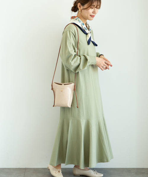 Sugar spoon（シュガースプーン）の「・SUGAR SPOON スソラッフルワンピース＊（ワンピース・レディース・ブラック/ライトベージュ/ライトカーキ/グレイッシュベージュ・FREE）」の4枚目の写真