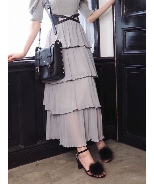 プリーツティアードスカート