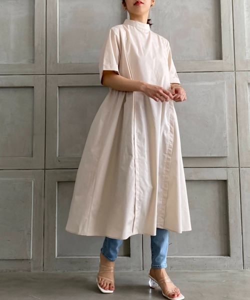 moment+（モーメントプラス）の「T/Cブロードタックフレアワンピース（シャツワンピース・レディース・オレンジ/オフホワイト/カーキ/ブラウン/ベージュ/ブラック・M/L）」の4枚目の写真