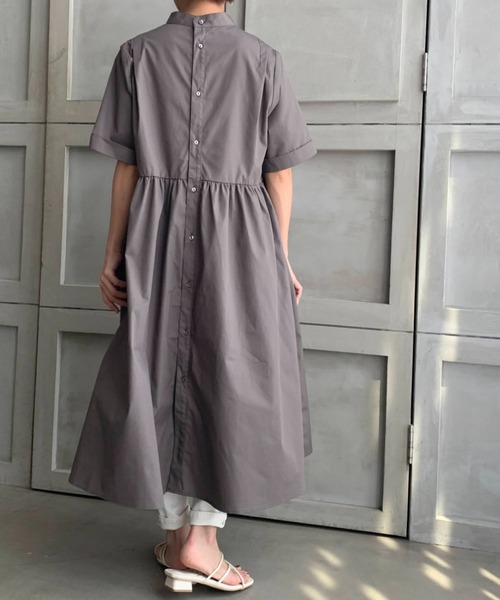 moment+（モーメントプラス）の「T/Cブロードタックフレアワンピース（シャツワンピース・レディース・オレンジ/オフホワイト/カーキ/ブラウン/ベージュ/ブラック・M/L）」の16枚目の写真