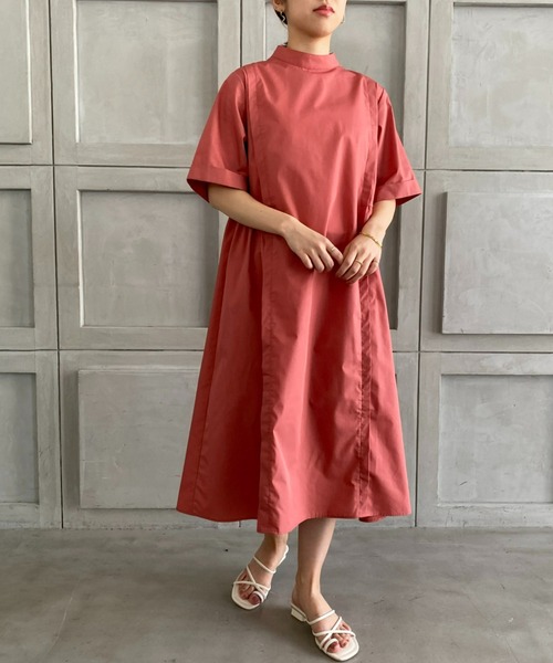 moment+（モーメントプラス）の「T/Cブロードタックフレアワンピース（シャツワンピース・レディース・オレンジ/オフホワイト/カーキ/ブラウン/ベージュ/ブラック・M/L）」の22枚目の写真