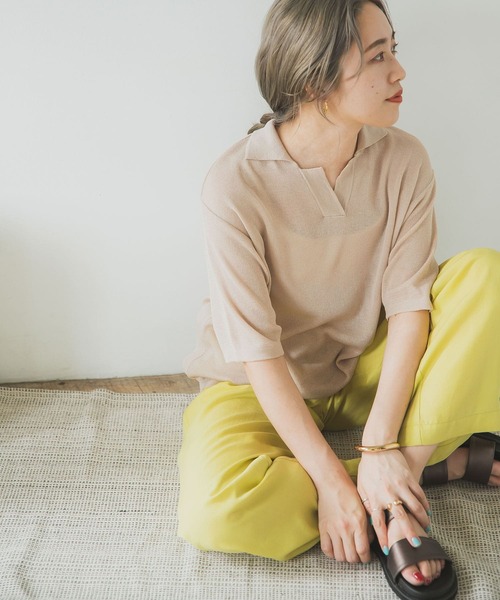 ITEMS URBANRESEARCH（アイテムズ アーバンリサーチ）の「ポロニットTシャツ（ニット/セーター・レディース・ベージュ/チャコールグレー/ブルー・FREE）」の21枚目の写真