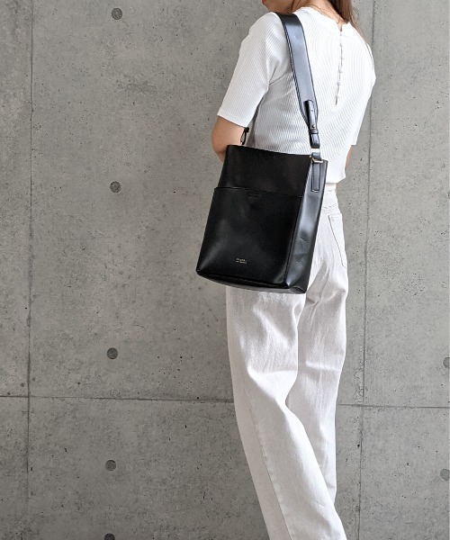 Per sist ence(パーシエンス)の「Per sist ence/パーシエンス 3点セットマルチショルダー(ショルダーバッグ・レディース・ブラック/ブラウン・FREE)」の14枚目の写真