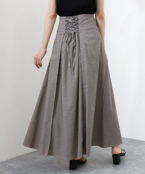 archives（アルシーヴ）の「チェックバックレースアップスカート（スカート・レディース・マスタード/オレンジ/ブラウン・MEDIUM）」の2枚目の写真