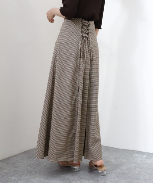 archives（アルシーヴ）の「チェックバックレースアップスカート（スカート・レディース・マスタード/オレンジ/ブラウン・MEDIUM）」の11枚目の写真