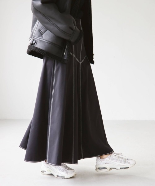 TODAYFUL（トゥデイフル）の「TODAYFUL(トゥデイフル) "B-3 Flight Jacket"B-3フライトジャケット/12120009（ムートンコート・レディース・ブラック/ブラウン・36/38）」の7枚目の写真