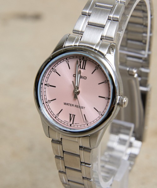 CASIO(カシオ)の「CASIO カシオ:LTP-V005D ベーシックラウンドメタル アナログ チープカシオ(アナログ腕時計・レディース・ブラック/ブラック系その他/ブルー/サックスブルー/ライトピンク/シルバー/シルバー系その他/シルバー系その他2/シルバー系その他3/シルバー系その他5/シルバー系その他4・FREE)」の11枚目の写真