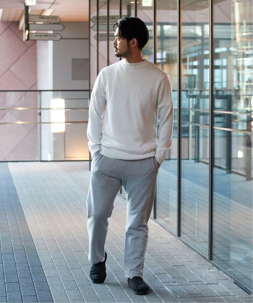 EDIFICE（エディフィス）の「ZEGNA BARUFFA 7ゲージ モックネックニット（ニット/セーター・メンズ・グレー/ブラウン/パープル/ブラック/ホワイト/ネイビー・X-LARGE/SMALL/LARGE/MEDIUM）」の8枚目の写真