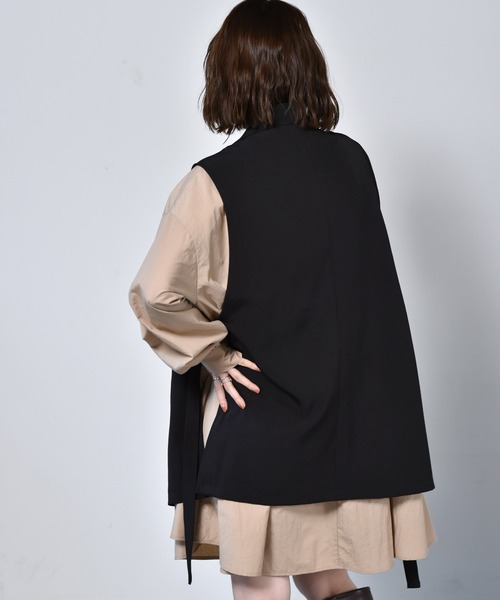 RETRO GIRL（レトロガール）の「サイドDカンベスト（ベスト・レディース・アイボリー/ブラック・FREE）」の5枚目の写真