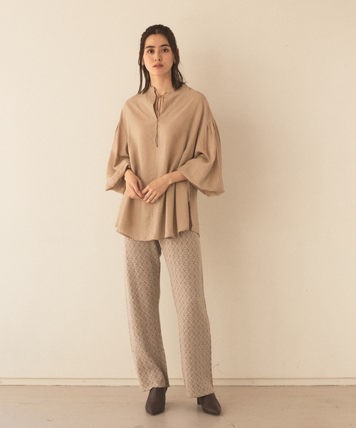 abahouse mavie(アバハウスマヴィ)の「ジャガードニットパンツ(その他パンツ・レディース・ベージュ/グリーン/スミクロ・フリー)」の5枚目の写真