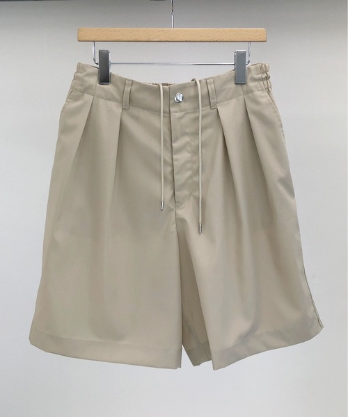 KIIT(キート)の「KIIT キート / TWO TUCK EASY SHOTS ツータックイージーショーツ セットアップ / KIM-P87-501(スラックス・メンズ・ダークネイビー/ブラウン/ライトベージュ・2/1/3)」の2枚目の写真