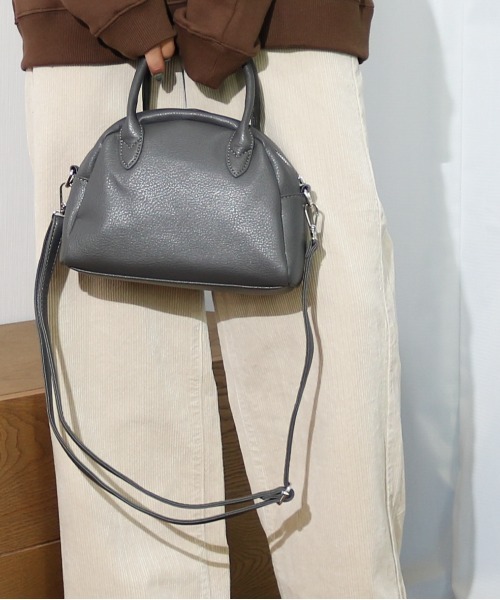 Per sist ence（パーシエンス）の「Per sist ence/パーシエンス　フェイクレザー 2WAYミニボストンバッグ（ショルダーバッグ・レディース・ライトブルー/ブラック/モカ/グレー・FREE）」の2枚目の写真