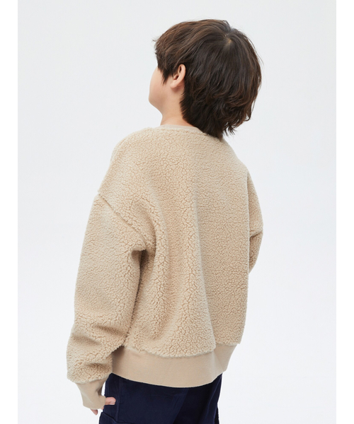 GAP（ギャップ）の「テディ シェルパ Gapロゴ クルーネックセーター (キッズ)（スウェット・キッズ・ワイン/ベージュ/ネイビー・S/M/L/XL/XXL）」の11枚目の写真