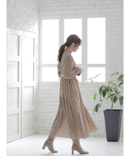 Areeam（アリーム）の「過去に触れる花柄ワンピース（ワンピース・レディース・ブラウン/ベージュ・FREE）」の6枚目の写真