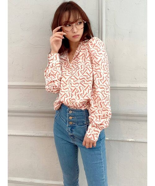 RESEXXY（リゼクシー）の「パワショルデザインシャツ（シャツ/ブラウス・レディース・ブラック/オレンジ/ベージュ・FREE）」の16枚目の写真