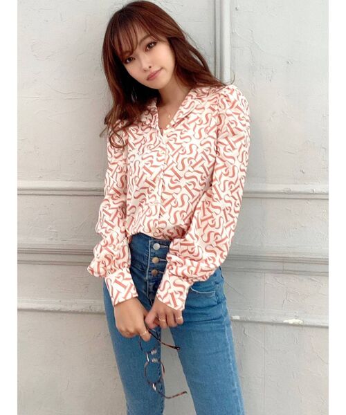 RESEXXY（リゼクシー）の「パワショルデザインシャツ（シャツ/ブラウス・レディース・ブラック/オレンジ/ベージュ・FREE）」の18枚目の写真