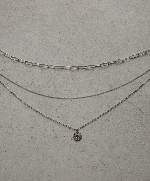 COLOR TOKYO ACCESSORIES（カラートウキョウアクセサリー）の「スクエアチェーン３連コインネックレス（ネックレス・レディース・シルバー/ゴールド・FREE）」の21枚目の写真