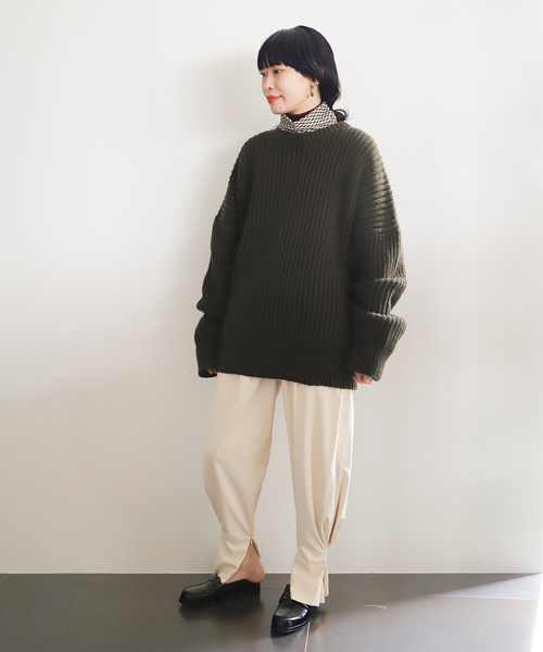 CITYSHOP(シティーショップ)の「AZE PULLOVER 2:ニット(ニット/セーター・レディース・ホワイト/カーキ/ネイビー・FREE)」の6枚目の写真