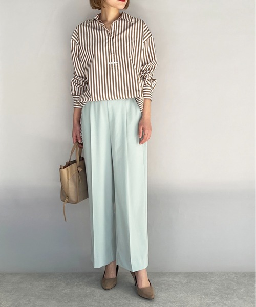 BE NEAT（ビーニート）の「パール釦スキッパーシャツ（シャツ/ブラウス・レディース・ベージュ/サックスブルー・M）」の12枚目の写真