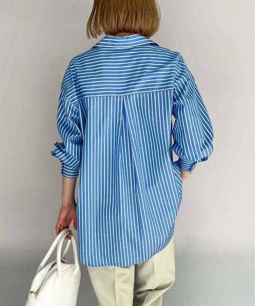 BE NEAT（ビーニート）の「パール釦スキッパーシャツ（シャツ/ブラウス・レディース・ベージュ/サックスブルー・M）」の16枚目の写真