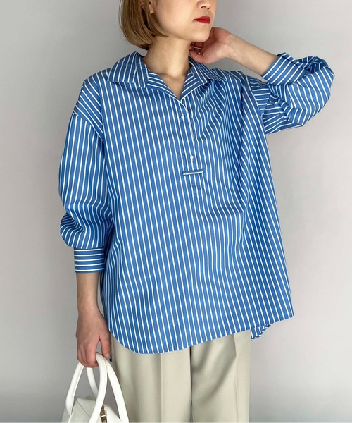 BE NEAT（ビーニート）の「パール釦スキッパーシャツ（シャツ/ブラウス・レディース・ベージュ/サックスブルー・M）」の17枚目の写真