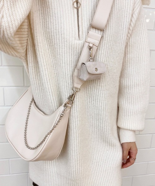 one after another NICE CLAUP（ワンアフターアナザーナイスクラップ）の「ミニポーチ付２Wayショルダーバック（ショルダーバッグ・レディース・ホワイト/ブラック・FREE）」の12枚目の写真