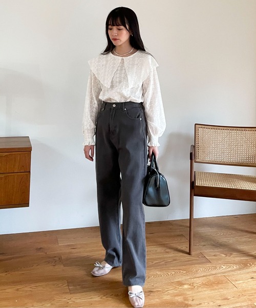 EPIMI E'PIMMY(エピミエピミー)の「〈Set upにも〉ビックカラーコットンレースブラウス(シャツ/ブラウス・レディース・オフホワイト/ベージュ/ブラック・MEDIUM)」の5枚目の写真