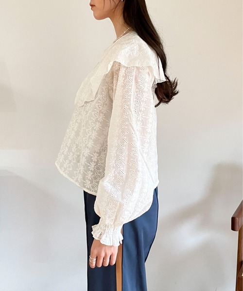 EPIMI E'PIMMY(エピミエピミー)の「〈Set upにも〉ビックカラーコットンレースブラウス(シャツ/ブラウス・レディース・オフホワイト/ベージュ/ブラック・MEDIUM)」の15枚目の写真