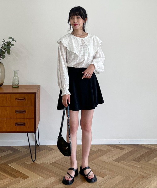 EPIMI E'PIMMY(エピミエピミー)の「〈Set upにも〉ビックカラーコットンレースブラウス(シャツ/ブラウス・レディース・オフホワイト/ベージュ/ブラック・MEDIUM)」の20枚目の写真