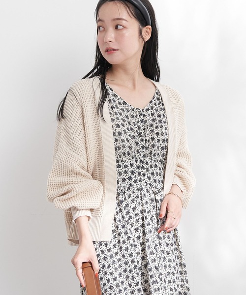 earth music&ecology(アースミュージックアンドエコロジー)の「ショート丈ルーズシルエットカーディガン*(カーディガン/ボレロ・レディース・ピンク/アイボリー/ブルーグレー・FREE)」の2枚目の写真