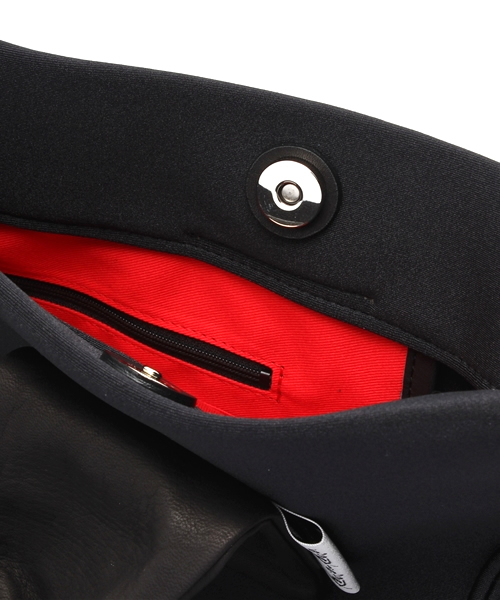 Kawa-Kawa（カワカワ）の「【Kawa-Kawa（カワカワ）】Wet（トートバッグ・レディース・ブラック・FREE）」の5枚目の写真