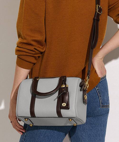 コーチ COACH ルビー サッチェル25 イン カラーブロック COACH（コーチ）の「ルビー サッチェル 25 カラーブロック（ショルダー