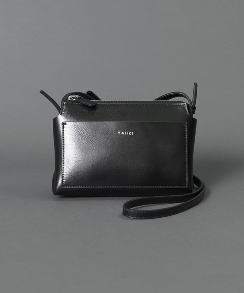 YAHKI(ヤーキ)の「【 YAHKI / ヤーキ 】 SOFT W FACE LEATHER SHOULDER / レザー ショルダーバッグ(ショルダーバッグ・レディース・ブラック/ベージュ/ワイン・FREE)」の2枚目の写真