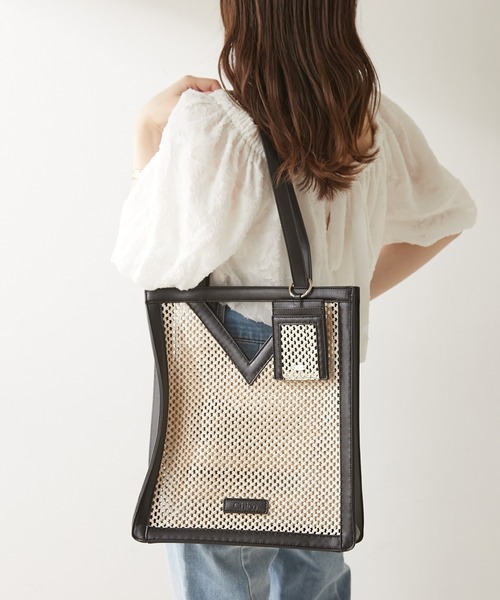 Chico（チコ）の「パスケース付パイピングメッシュトート（トートバッグ・レディース・ホワイト/ホワイト系その他/ミント・FREE）」の3枚目の写真