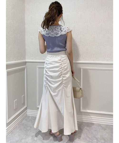 dazzlin(ダズリン)の「ラペルレースカラーニットトップス(ニット/セーター・レディース・パープル/オフホワイト/チャコールグレー/オレンジ・FREE)」の9枚目の写真